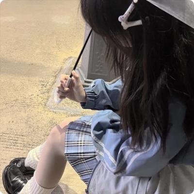 叔比狗:尼斯湖大水怪